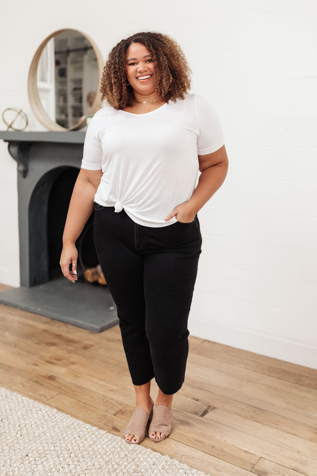 High Waist Mom Fit Jeans In Black